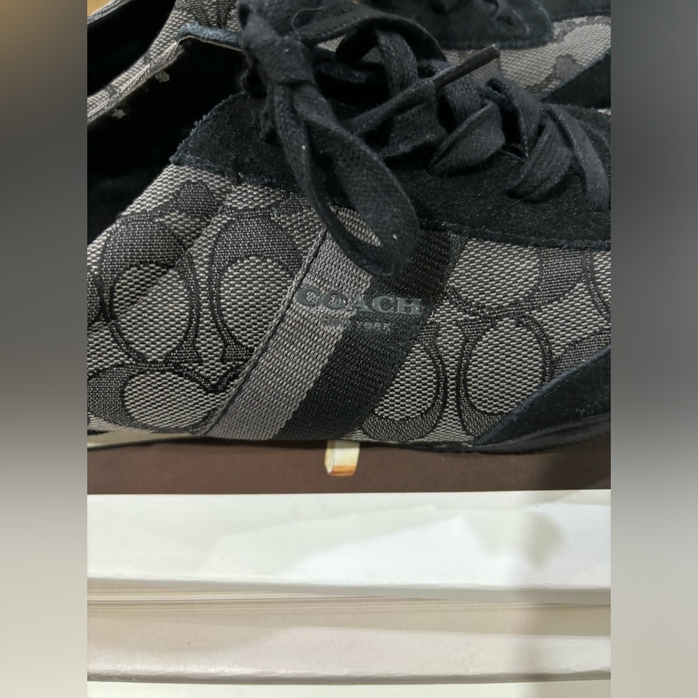 Coach Signature Kelson Sneakers - Picture 8 of 10